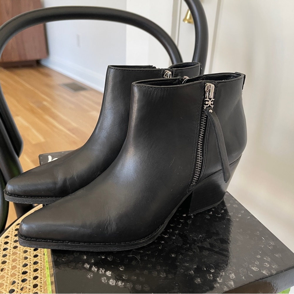 SAM EDELMAN Walden Bootie